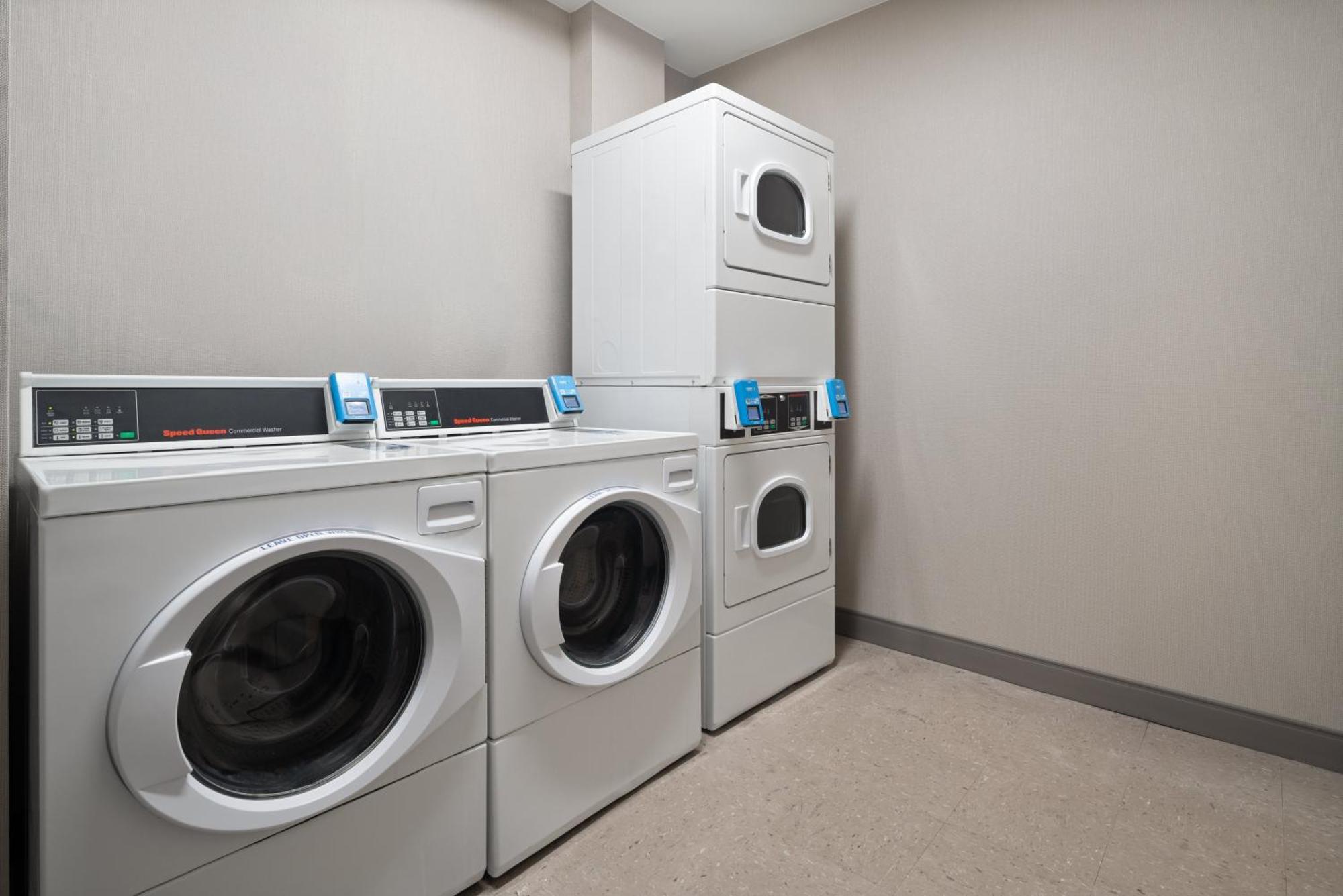 Hilton Garden Inn Richmond South/Southpark Colonial Heights Dış mekan fotoğraf